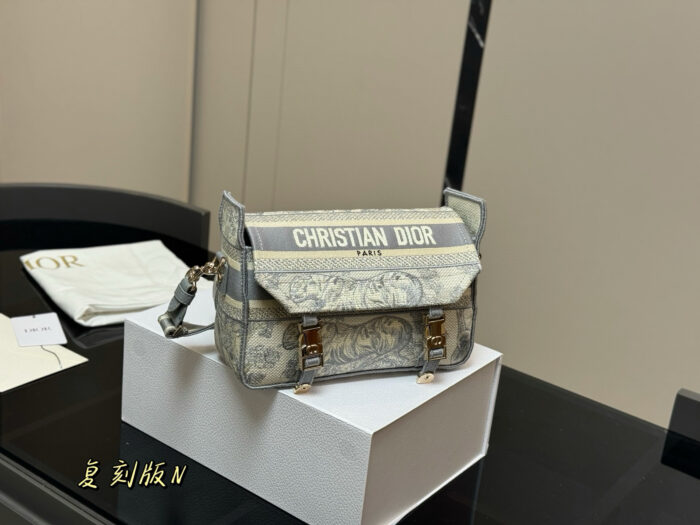 Dior Camp Messenger Bag - Lightweight, Unisex, Boxed & Upgraded Edition - Image 10