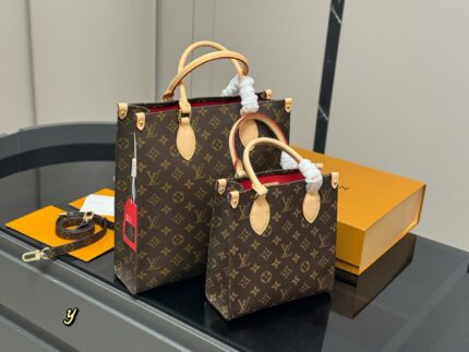 Louis Vuitton Sac Plat Bb Monogram Music Score Bag Lightweight And Comfortable