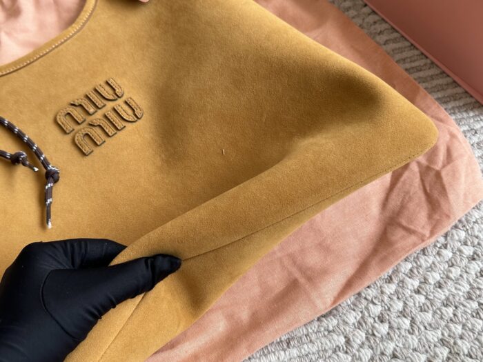 Miu Miu New Tote Bag Stylish Silhouette Multiple Colours Available - Image 3