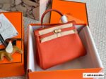 Hermès Kelly 25 Top-Grain Togo Leather Timeless Luxury, Effortlessly Versatile - Image 6