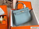 Hermès Kelly 25 Top-Grain Togo Leather Timeless Luxury, Effortlessly Versatile - Image 7