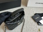 Chanel 25C Hobo Classic Chain Evening Bag/Lunchbox Bag - Cowhide Leather - Detachable Adjustable Chain Strap - Image 2