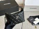 Chanel 25C Hobo Classic Chain Evening Bag/Lunchbox Bag - Cowhide Leather - Detachable Adjustable Chain Strap - Image 10