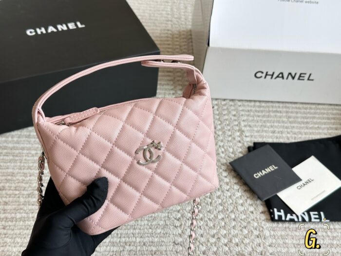 Chanel 25C Hobo Classic Chain Evening Bag/Lunchbox Bag - Cowhide Leather - Detachable Adjustable Chain Strap - Image 14