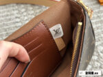 Louis Vuitton Ivy Woc Double Chain Mahjong Bag Crossbody, Shoulder Or Handheld Carry Built-In Card Slots - Image 9