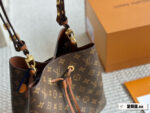 Louis Vuitton Noé Bucket Bag Soft Texture Crossbody/Single Shoulder - Image 5