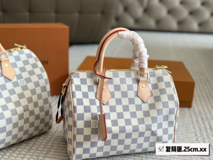 Louis Vuitton Speedy Pillow Bag Authentic Replica With Detachable Lining Bestselling Airport Biker Bag Luxurious Yet Dynamic Design Premium Fabrics - Image 3