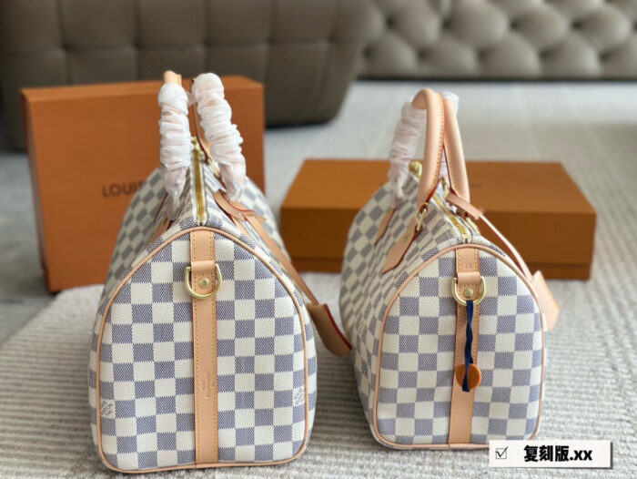 Louis Vuitton Speedy Pillow Bag Authentic Replica With Detachable Lining Bestselling Airport Biker Bag Luxurious Yet Dynamic Design Premium Fabrics - Image 4