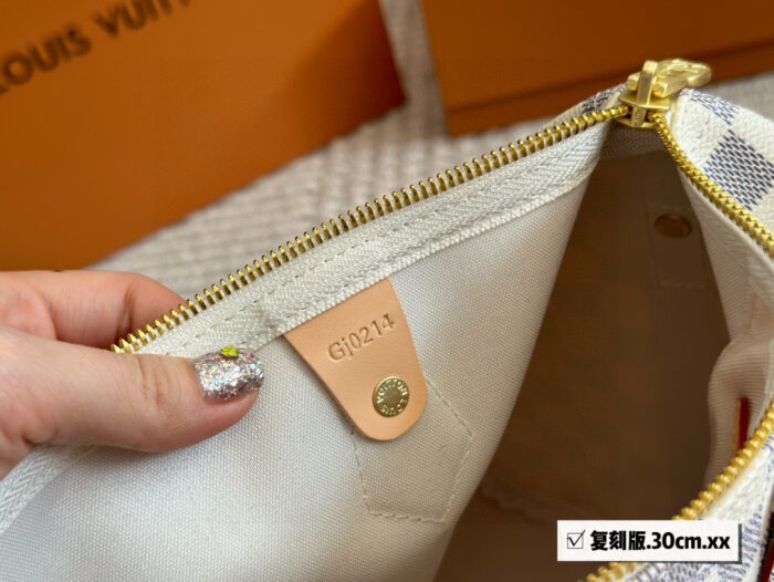 Louis Vuitton Speedy Pillow Bag Authentic Replica With Detachable Lining Bestselling Airport Biker Bag Luxurious Yet Dynamic Design Premium Fabrics - Image 9