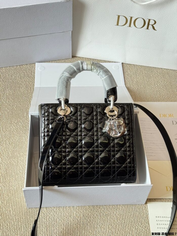 Dior Lady Patent Leather Silver Buckle Lambskin Handbag With Adjustable Shoulder Strap - Image 2