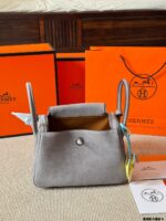 Hermes Lindy26 Full-Grain Leather Casual Lindy Bag - Image 7