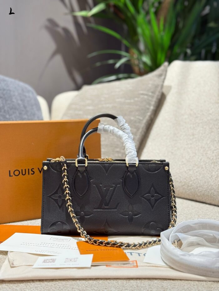 Louis Vuitton On The Go Horizontal Small Handbag - Elephant Grey/Embossed Excellent Capacity And Design. - Image 2