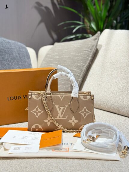 Louis Vuitton On The Go Horizontal Small Handbag - Elephant Grey - Spacious Yet Refined Design