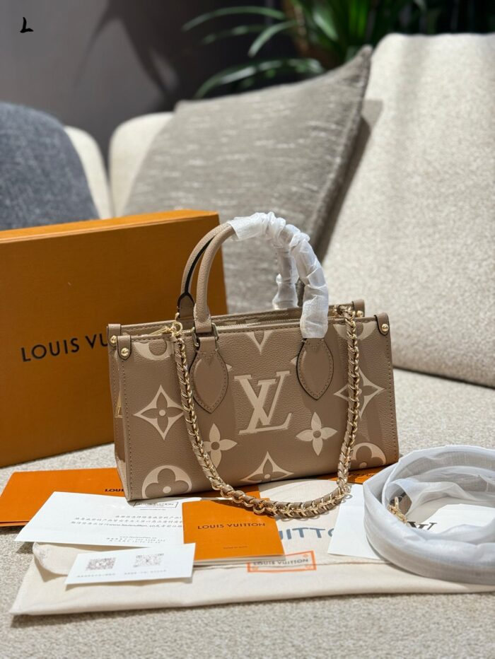 Louis Vuitton On The Go Horizontal Small Handbag - Elephant Grey - Spacious Yet Refined Design - Image 8