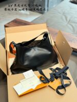 Louis Vuitton All Dark Carryall Original Calfskin Monogram Shoulder Strap Large Capacity Bag - Image 5