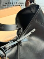 Louis Vuitton All Dark Carryall Original Calfskin Monogram Shoulder Strap Large Capacity Bag - Image 7