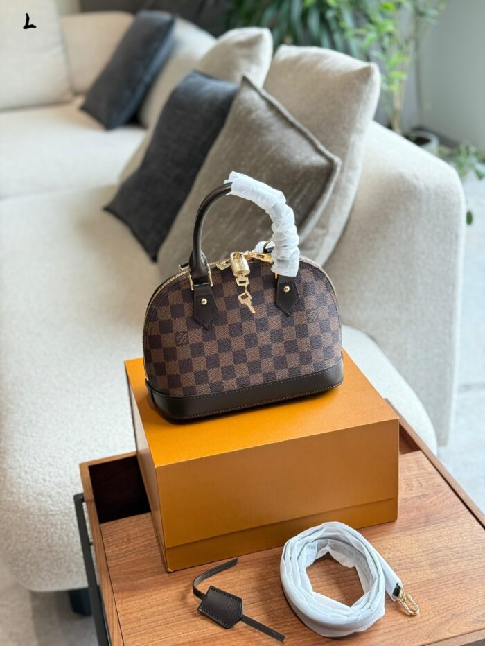 Louis Vuitton Alma Bb Monogram Multicolore Shell Bag Classic And Practical, Authentic High-Quality - Image 2