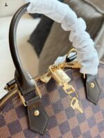 Louis Vuitton Alma Bb Monogram Multicolore Shell Bag Classic And Practical, Authentic High-Quality - Image 3
