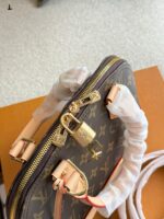 Louis Vuitton Alma Bb Monogram Shell Bag Classic And Practical Authentic High Quality - Image 6