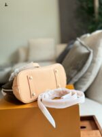 Louis Vuitton Alma Bb Monogram Shell Bag Classic And Practical Authentic High Quality - Image 8