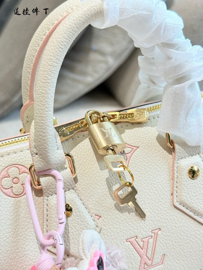 Louis Vuitton May New Release: Light Cream Strawberry Speedy 20 Handbag/Shoulder Bag/Crossbody Bag - Limited Edition - Image 3