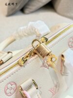 Louis Vuitton May New Release: Light Cream Strawberry Speedy 20 Handbag/Shoulder Bag/Crossbody Bag - Limited Edition - Image 6