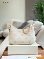 Louis Vuitton May New Release: Creamy Strawberry Croissant Bag Creamy White With Strawberry Sauce Multiple Carrying Styles For Youthful Charm - Image 4