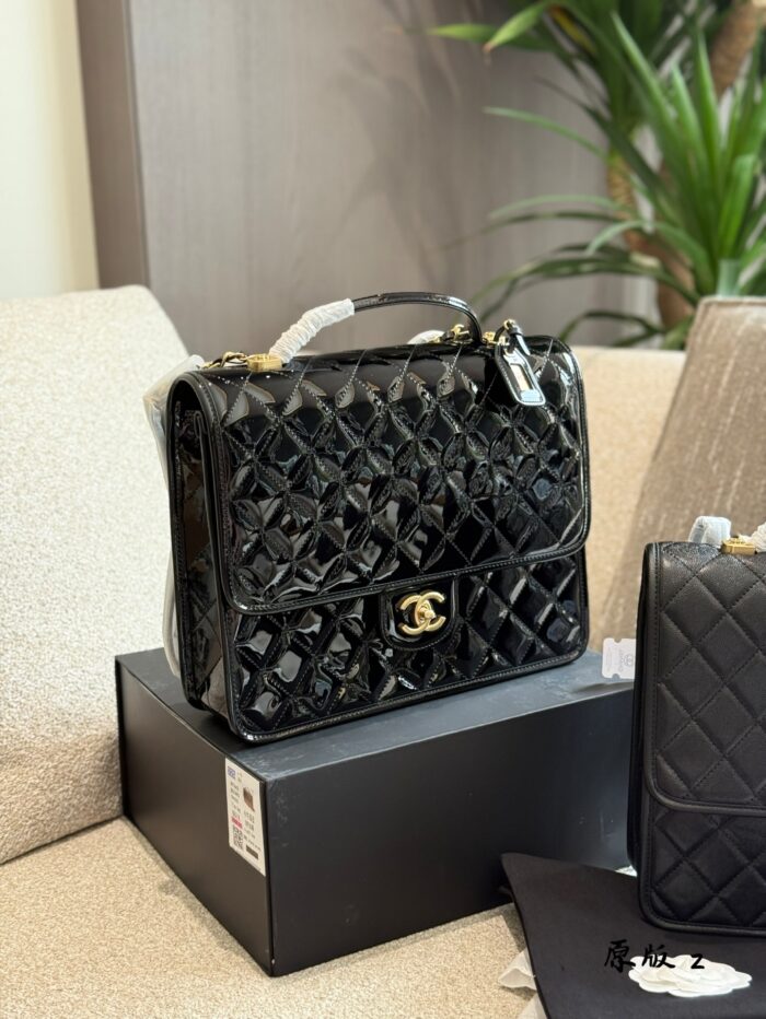 Chanel 22K Lacquered Leather Backpack - Black & Gold Vintage School Style - Image 2
