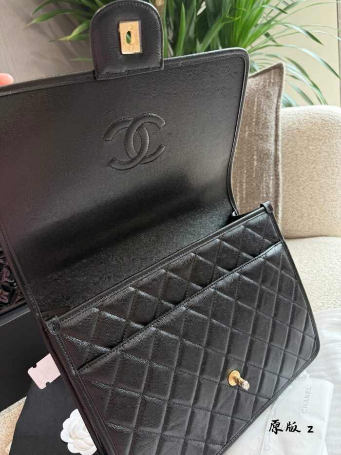 Chanel 22K Lacquered Leather Backpack - Black & Gold Vintage School Style - Image 6