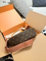 Louis Vuitton Looping New Size Dual Shoulder Straps Bag Attachment Double Box Packaging - Image 7