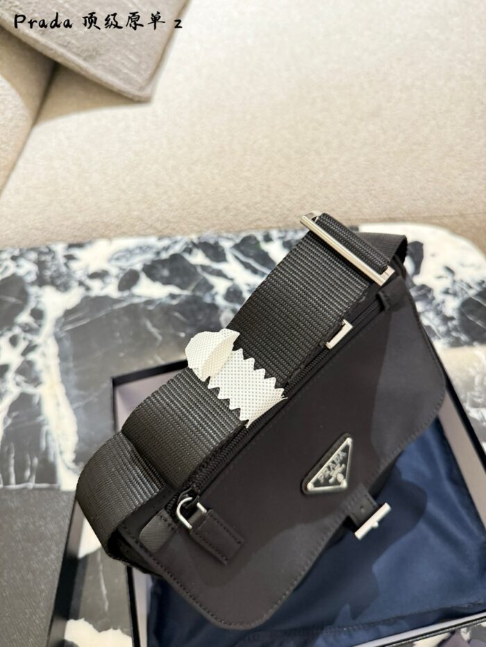 Prada Black Parachute Messenger Bag Essential For Autumn/Winter Outings Comfortable To Carry - Image 5
