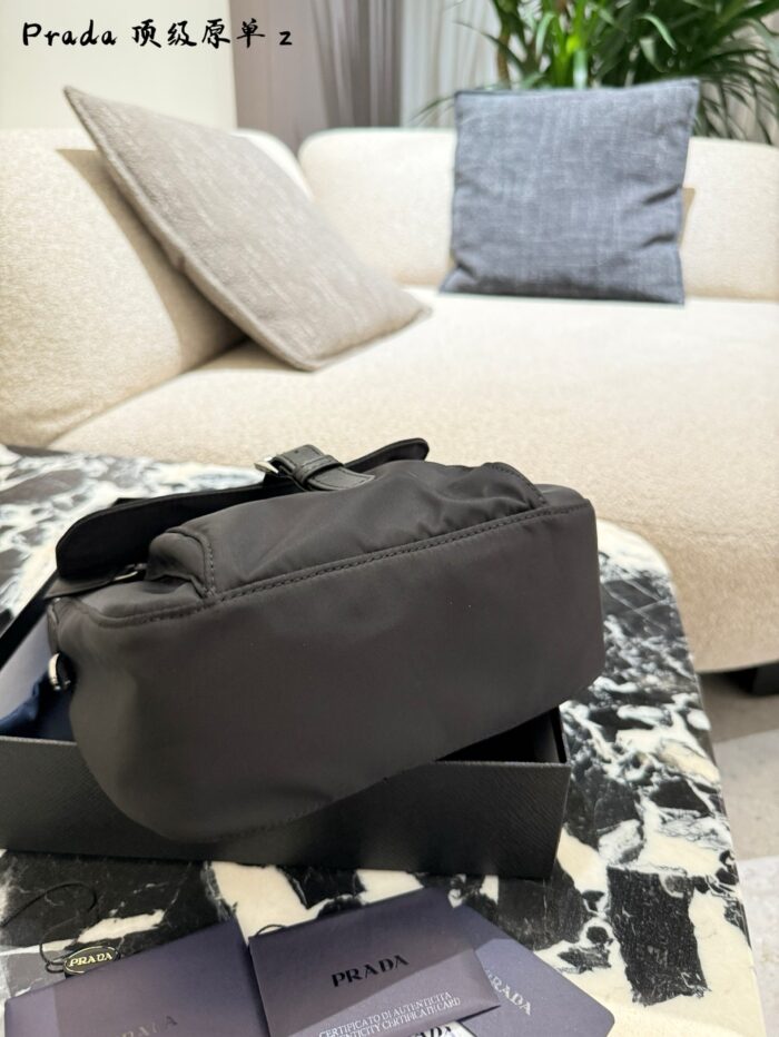 Prada Black Parachute Messenger Bag Essential For Autumn/Winter Outings Comfortable To Carry - Image 7