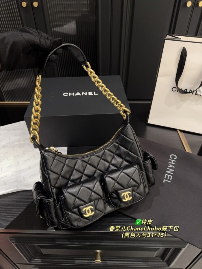 Chanel Hobo Underarm Bag Lambskin With Four Pockets Retro Chic - Image 3