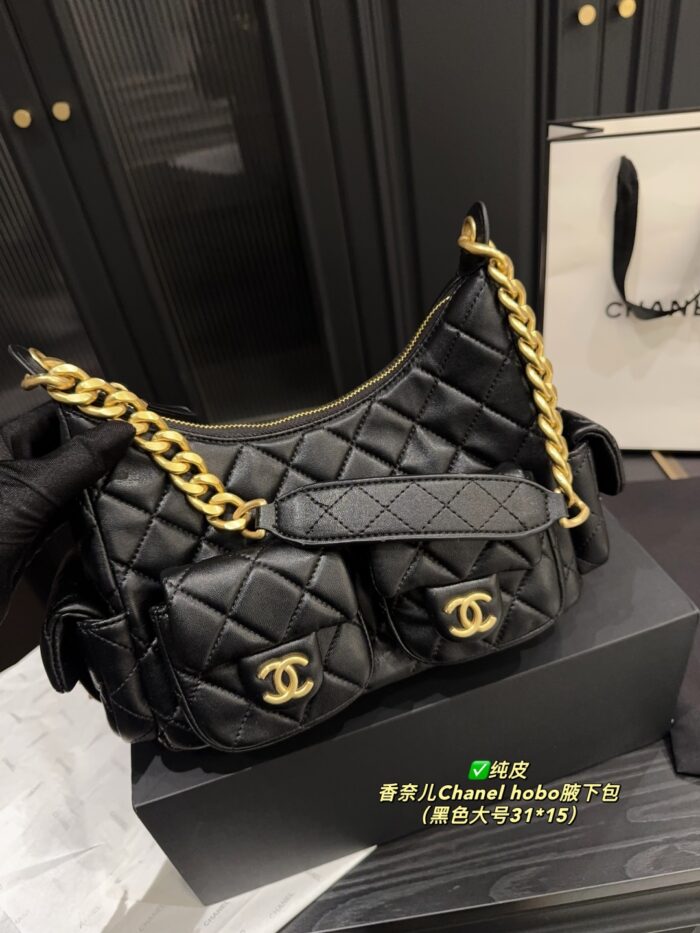Chanel Hobo Underarm Bag Lambskin With Four Pockets Retro Chic - Image 4