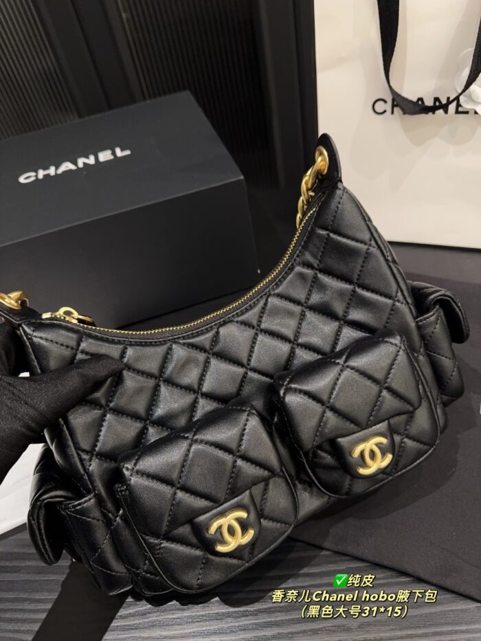 Chanel Hobo Underarm Bag Lambskin With Four Pockets Retro Chic - Image 5