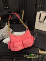 Chanel Hobo Underarm Bag Lambskin With Four Pockets Retro Chic - Image 11