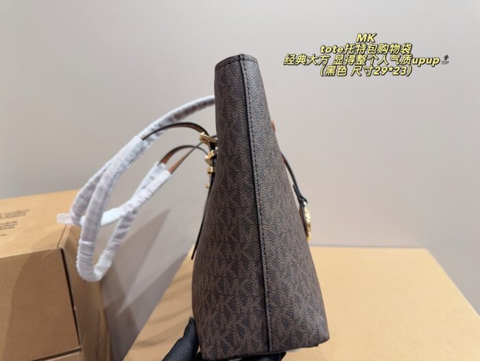 Michael Kors New Arrival Tote Shopping Bag Genuine Pvc Material, Classic And Elegant - Image 3