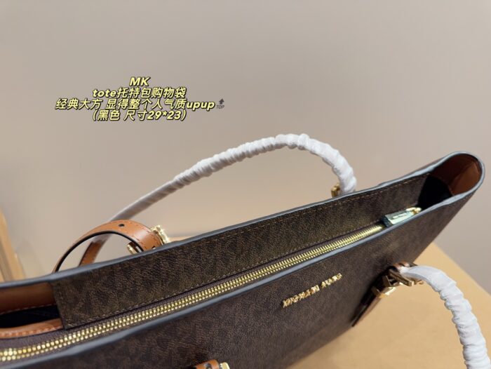 Michael Kors New Arrival Tote Shopping Bag Genuine Pvc Material, Classic And Elegant - Image 8
