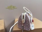 Coach Boston Pillow Bag Exquisite And Elegant Seasonally Versatile - Image 4