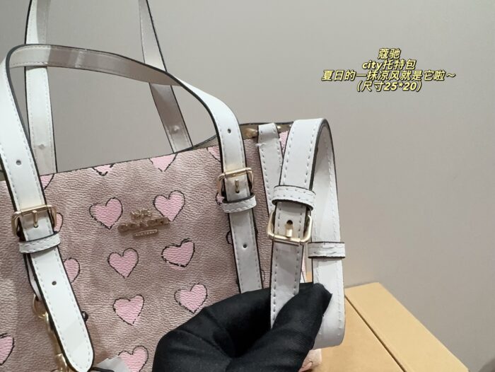 Coach City Tote Bag Minimalist, Versatile And Practical For Daily Use - Image 8