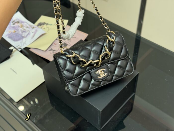 Chanel 25B Cf Mini Chunky Chain Tweed Grey Quilted Bag With Dual Straps For Hand Carry Or Crossbody - Image 2