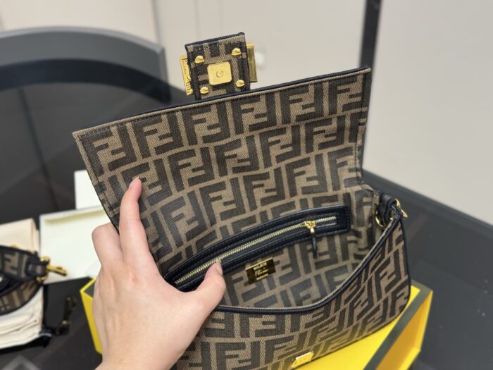 Fendi Baguette Shoulder/Crossbody Bag Effortlessly Street Style Ff Pattern Metal Buckle - Image 4