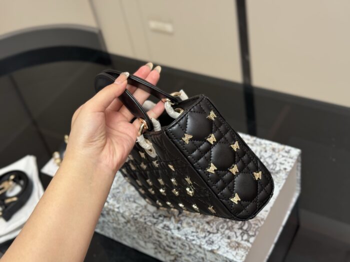 Dior Lady Horizontal Diana Bag 2025 New Style Double Strap With Butterfly Adornment Quilted Pattern Bag - Image 7