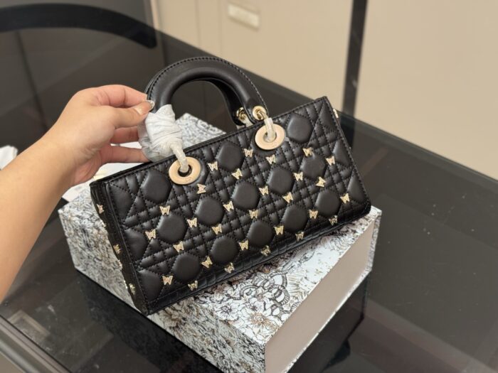 Dior Lady Horizontal Diana Bag 2025 New Style Double Strap With Butterfly Adornment Quilted Pattern Bag - Image 8
