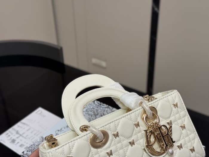 Dior Lady Horizontal Diana Bag 2025 New Silhouette Dual Straps Butterfly Rivet Detail - Image 3