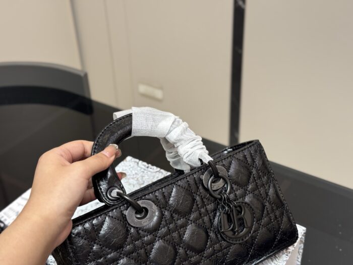 Dior Lady Horizontal Diana Bag 2025 New Silhouette Dual Straps - Image 3