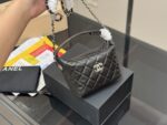 Chanel Hobo Bag Lightweight Yet Spacious Exquisitely Crafted And Practical Effortlessly Versatile - Image 2
