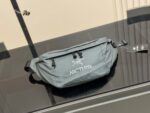 Arc'Teryx Nylon Waist Bag/Chest Pack Comfortable And Refined Effortlessly Chic For The Daily Commute - Image 12