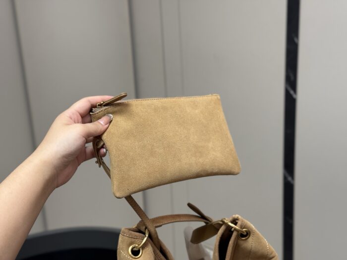 Yves Saint Laurent Niki Supple Bucket Autumn Suede Bucket Bag Caramel Cognac - Image 3