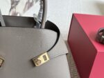 Ferragamo Trifolio Classic Shoulder Bag Adjustable Strap With Cancini Buckle Practical Card Slots Compact And Elegant - Image 2